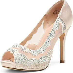Brand New Dream Pairs Sparkly Heels